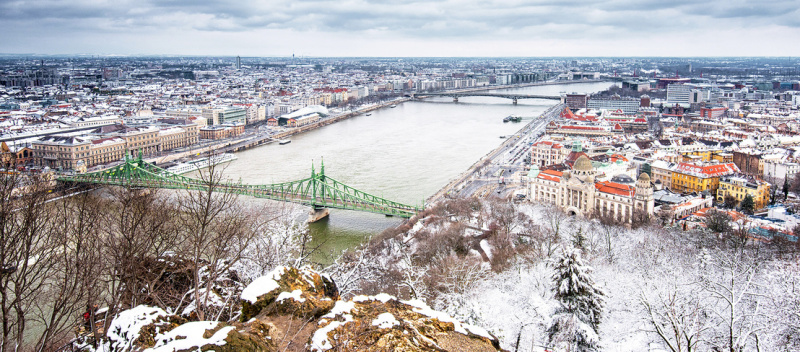 Why is it worth buying a new apartment this year? The expert answers!