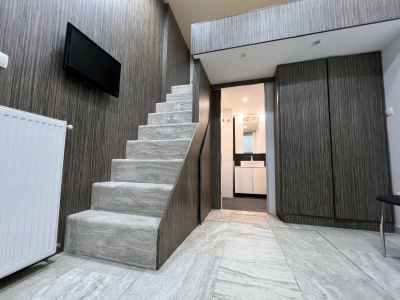 21 m2 modernized mini studio with a mezzanine next to Vérmező!