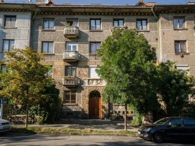 84 m2 flat in good condition off Böszörményi út in inner Buda, 12th district!