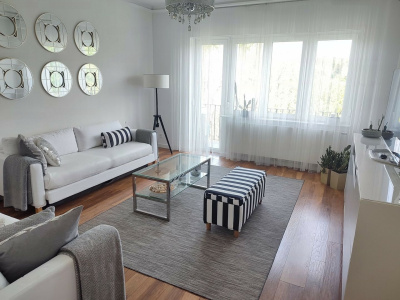 Near Városmajor park, a fully renovated flat on 86 m2 + 2 balconies in the 12th district!