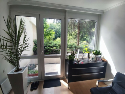 Renovated flat just above Szent János hospital on 53 m2 and a 12 m2 balcony viewing a lush garden!