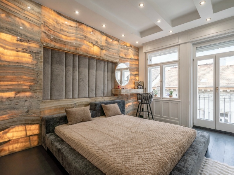 Extravaganza and luxury on 111 m2 in the heart of Lipótváros, 5th district!