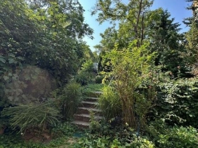 76 m2  flat in good condition on Buda Castle Hill at a very good price!