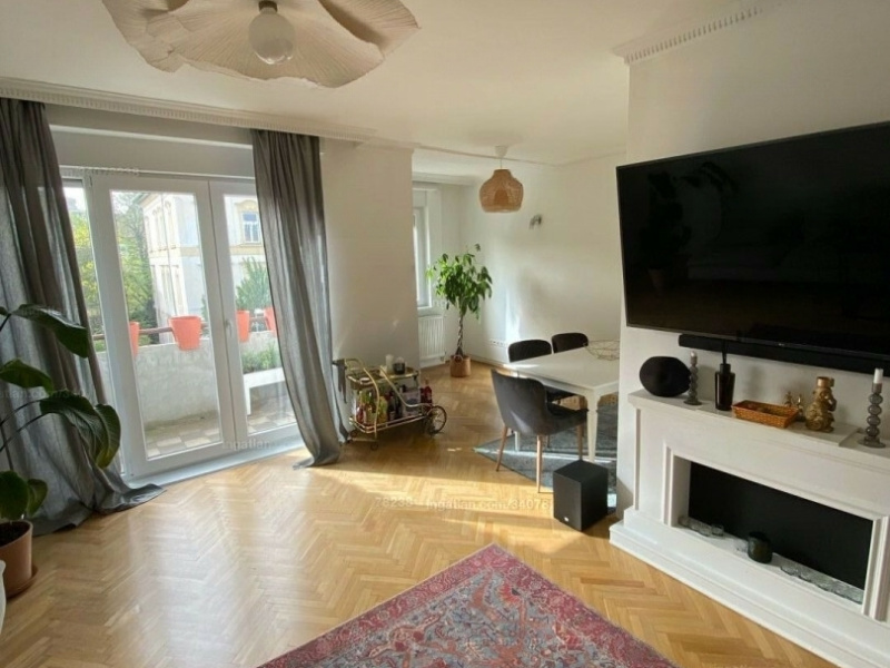 70 m2 renovated flat on Naphegy/Sunhill for a good price!